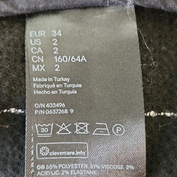 || H&M|| black skirt - Picture 6 of 6